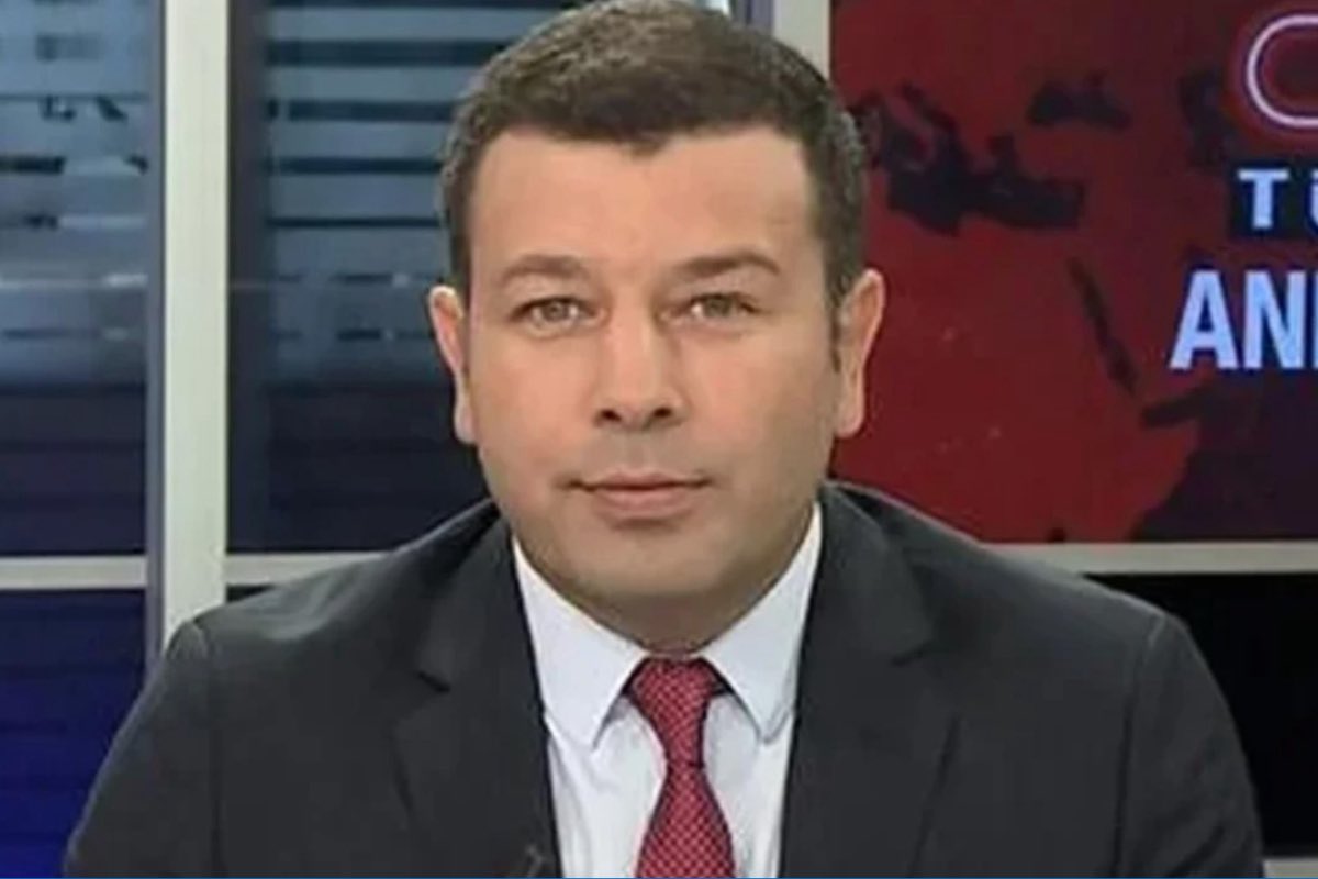 Kenan Şener gazetecidir!
Siz kimsiniz? <a href="/kenansenerr/">Kenan Şener</a>