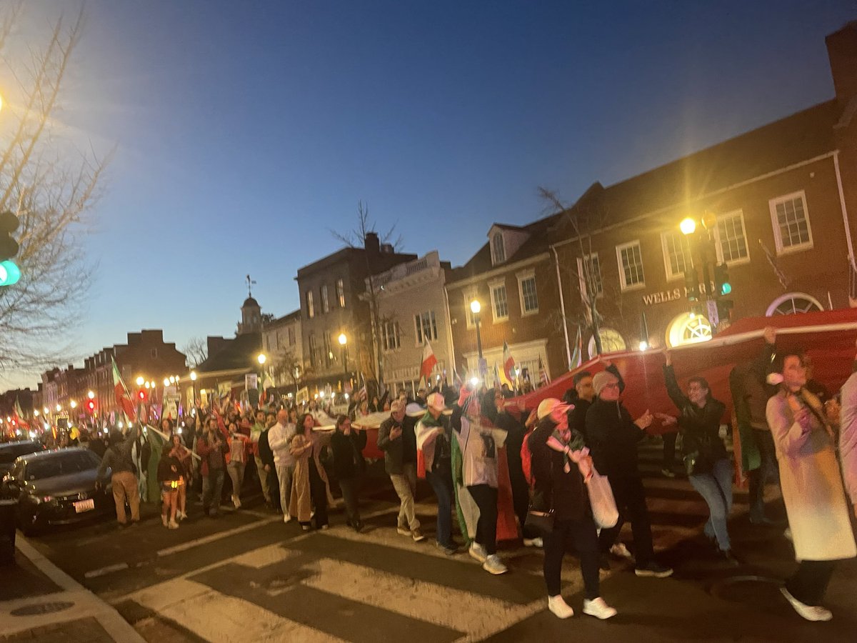 Edward Luce tweet media