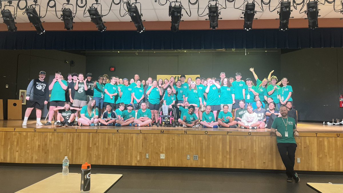 Walker Middle Magnet IB World School tweet media