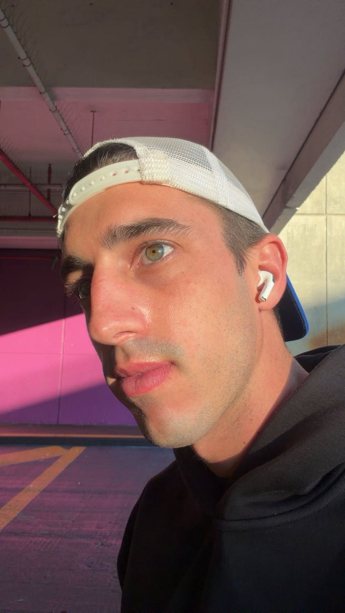 Joey Sacco tweet media