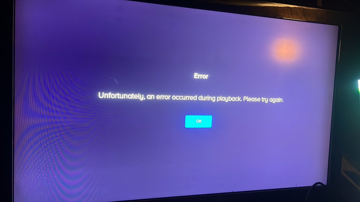 SlickRickBets's tweet photo. What’s up with @paramountplus can’t even watch the fights https://t.co/v2Xsu7y7js
