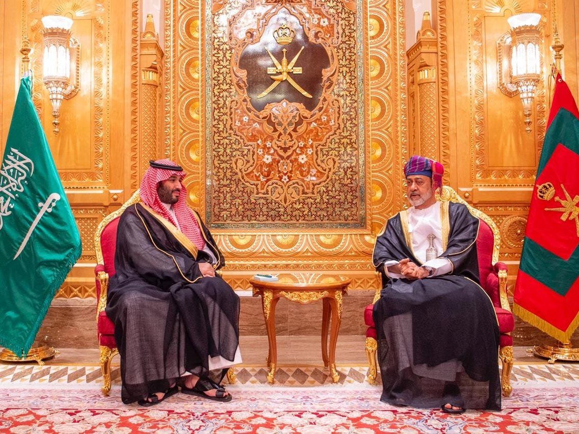 alrougui's tweet photo. عاجل :

سمو  ولي العهد وسلطان عُمان، يبحثان هاتفيًا التطورات في المنطقة في ظل التصعيد العسكري وانعكاسات ذلك على الأمن الإقليمي والدولي، مؤكدًا جلالته ضرورة احترام سيادة الدول وسلامة أراضيها. https://t.co/QKLlp6wAVf