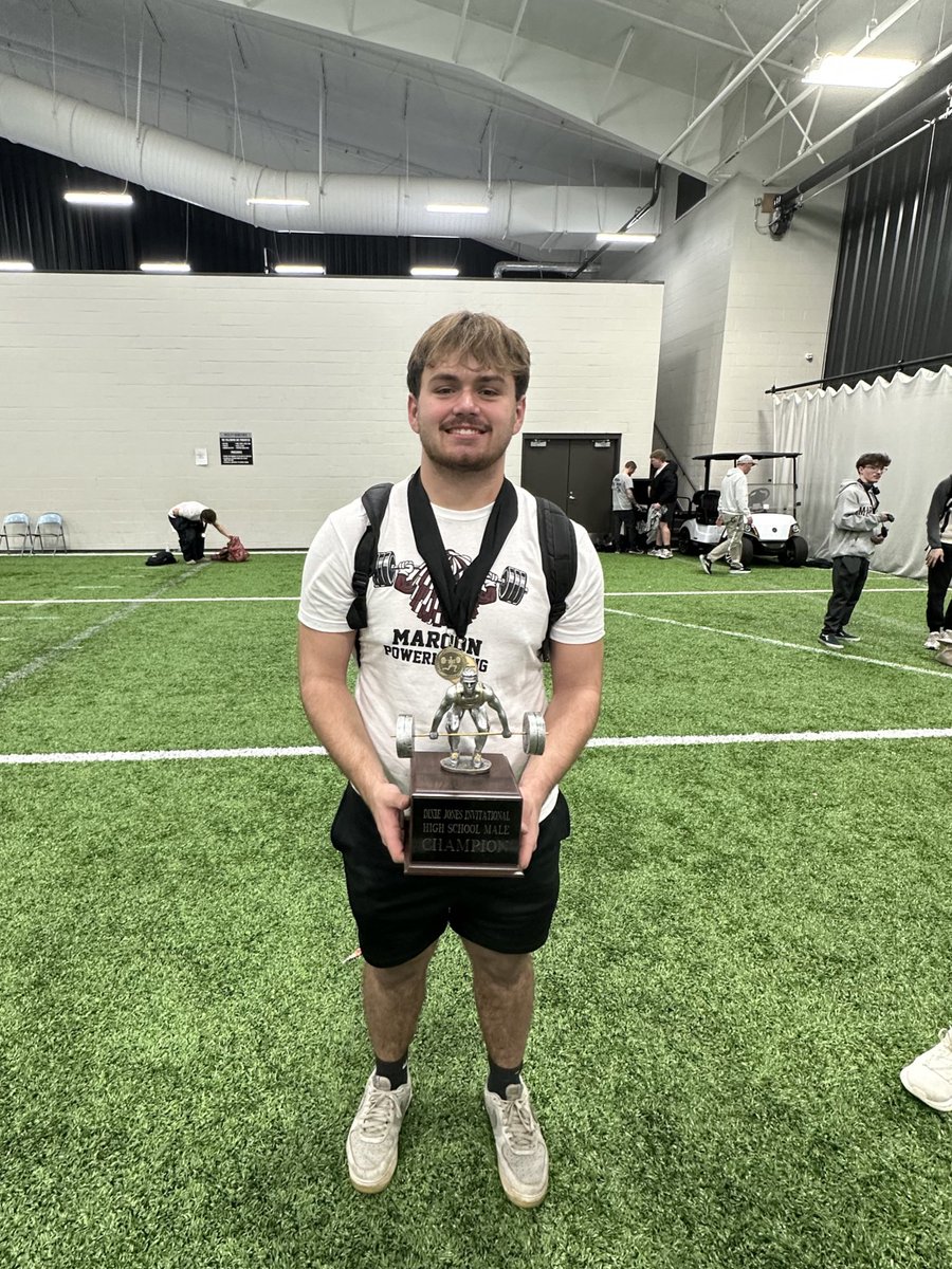 Gage Kinney tweet media