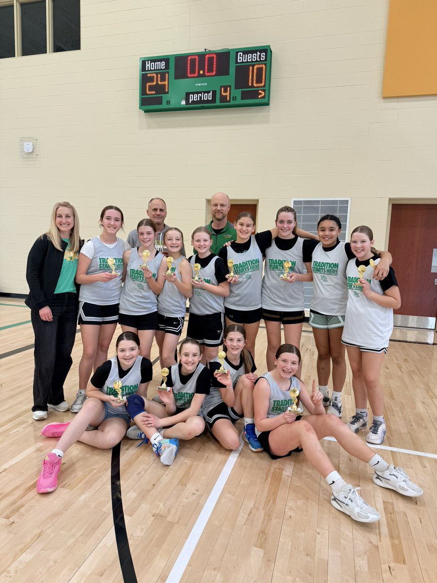 Congrats to our 4th, 5th, and 6th Grade Teams for winning the Club 1 Challenge today.  Our 3rd grade finished as Runners up! 🔰🏀

3rd lost to Mishawaka Marian
4th beat Plymouth 
5th beat Rochester 
6th beat Valparaiso