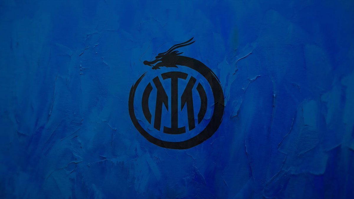 ⭐️⭐️ موسم #إنتر يسير في الطريق الصحيح، رغم الخروج من المبكر من الأبطال.

الإنتر مقبل ع مباراتين مهمة في حجمهم وقيمتهم.

نصف نهائي + ديربي، لكن المكسب الأهم من هذه المباراتين هو تعزيز شخصية البطل في الفريق.

إنتر عانى المواسم الماضية في المواعيد الحساسة، واليوم كل الظروف مهيأة إنه