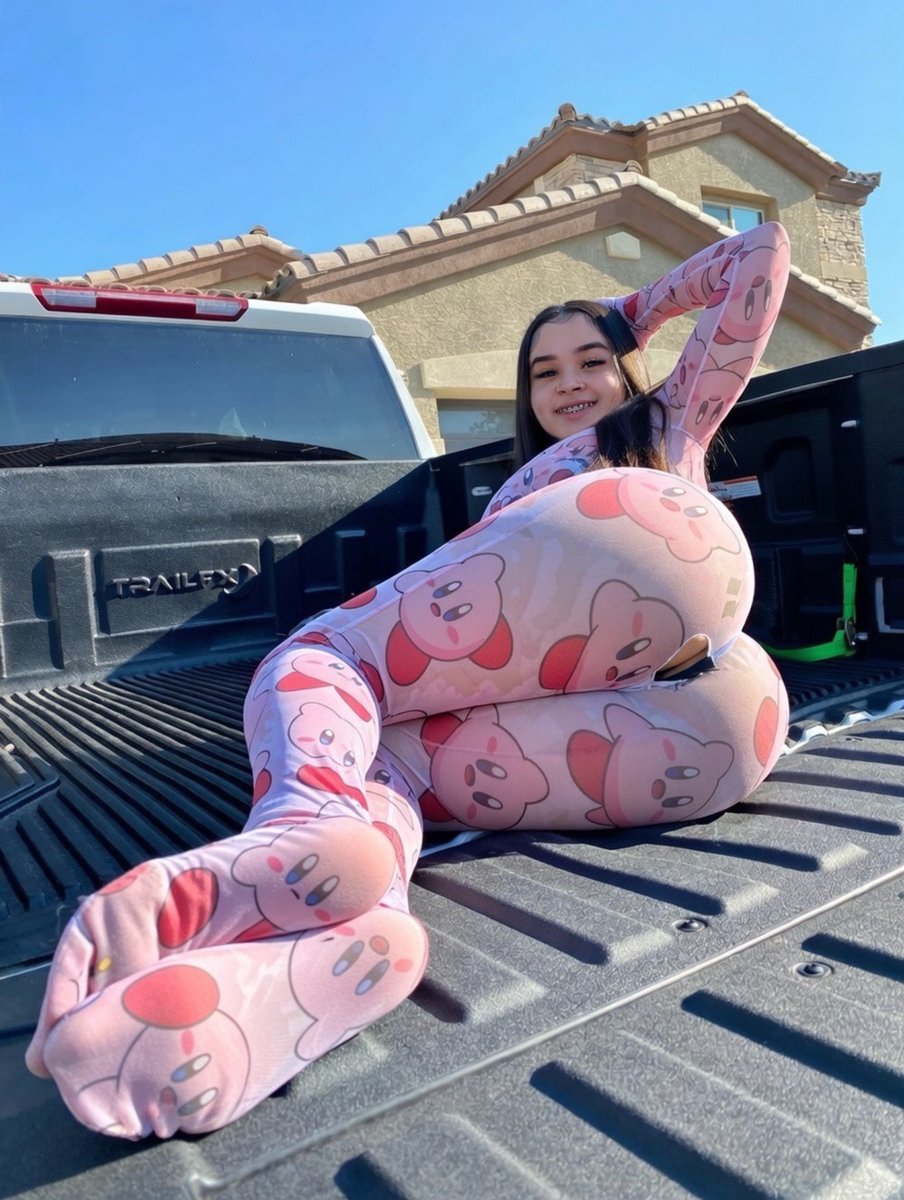 Val 🤍 tweet media