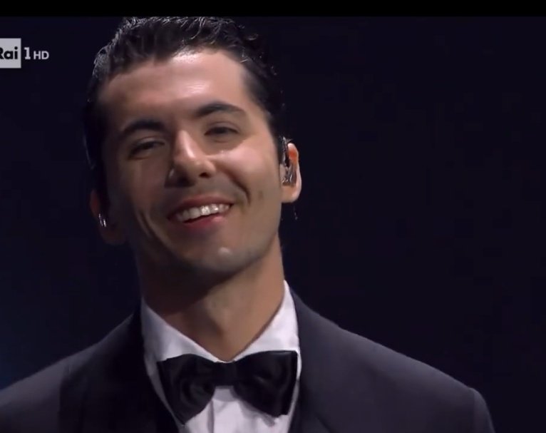 marveldistan's tweet photo. Sto ragazzo si merita il mondo #FestivaldiSanremo2026 https://t.co/lUVWQkeHGN