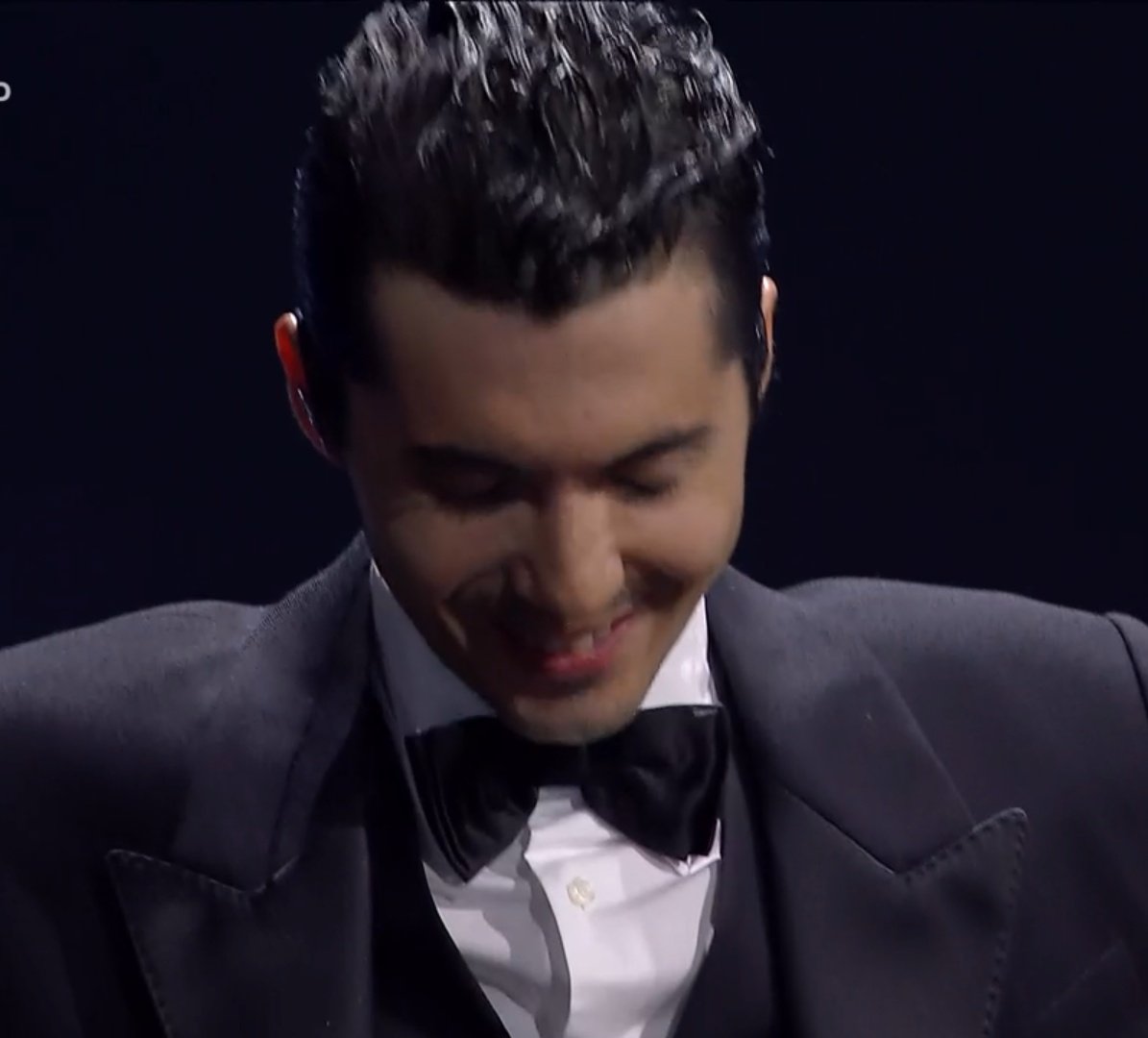 llyfrausandrain's tweet photo. è il papà cucciolo
#Sanremo2026 https://t.co/9BILyYUeWb
