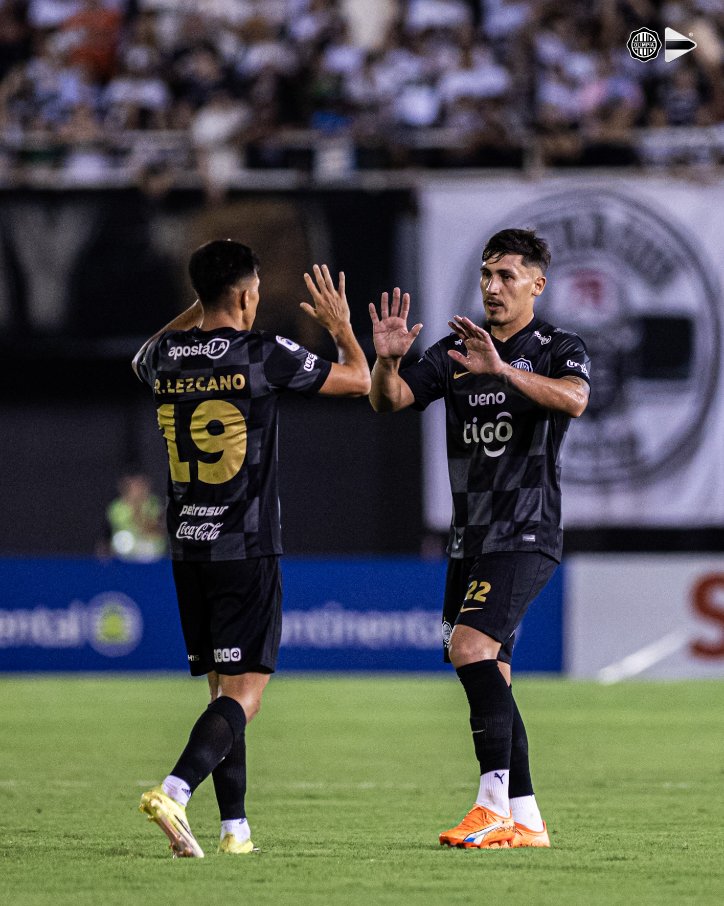 𝐎𝐓𝐑𝐎 𝐓𝐑𝐈𝐔𝐍𝐅𝐎 ✅️

En el Estadio Antonio Aranda de Ciudad del Este, <a href="/elClubOlimpia/">Club Olimpia</a> acaba de derrotar [1-0] a Sportivo Ameliano.

Partido correspondiente a la octava fecha del campeonato, ante un importantísimo marco de público franjeado.

Rubén Lezcano, que estaba