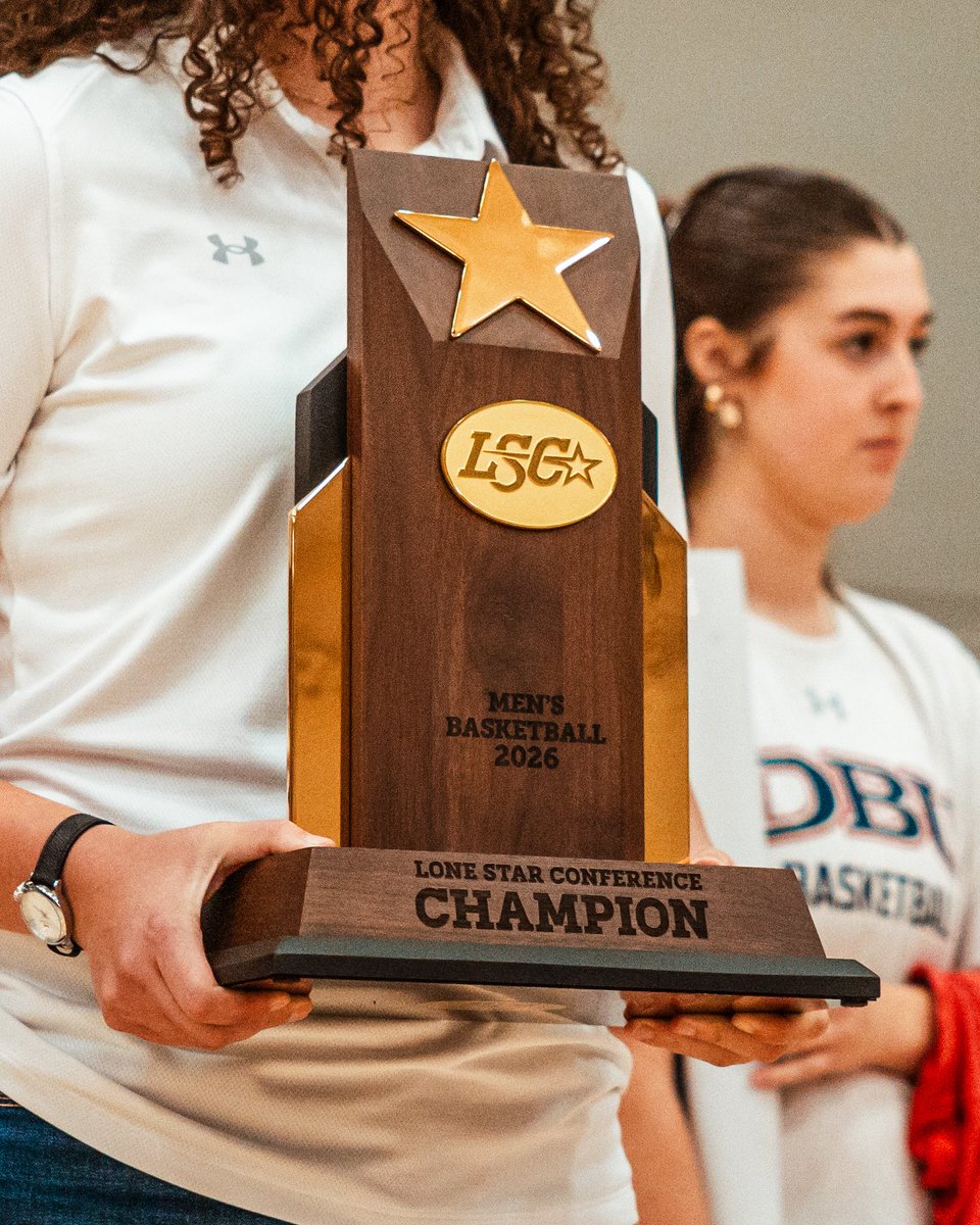 DBUBasketball's tweet photo. Back-to-back CHAMPIONS! https://t.co/zF69Qfoo4O