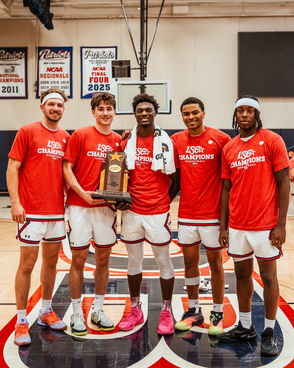 DBUBasketball's tweet photo. Back-to-back CHAMPIONS! https://t.co/zF69Qfoo4O