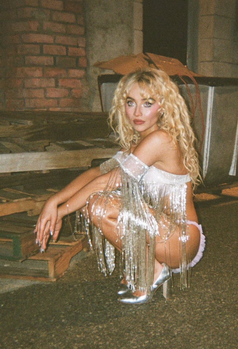 eternalsabrinas's tweet photo. the people yearn for her return https://t.co/URNdYm1SVw