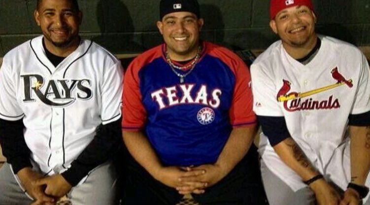 nut_history's tweet photo. 3 MLB catchers. Molina brothers https://t.co/4hj3bhUMiT