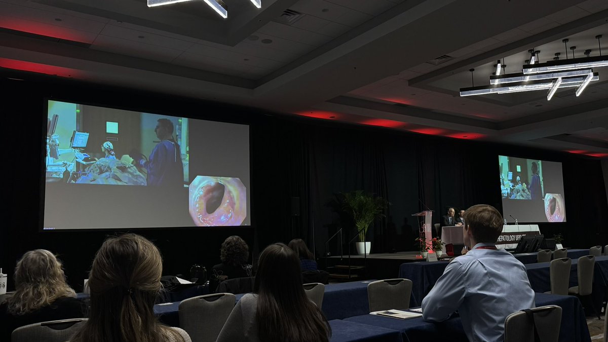 HadakiNwal's tweet photo. 🌟Great two days at the 28th Annual IU GI &amp; Hepatology Update.

Insightful discussions and dynamic live endoscopy cases reflecting the art and precision of high-level GI care.

Always grateful to learn from my mentor @alhaddad_mo and from leaders shaping the future of the field💫 https://t.co/4j2UVFpqha