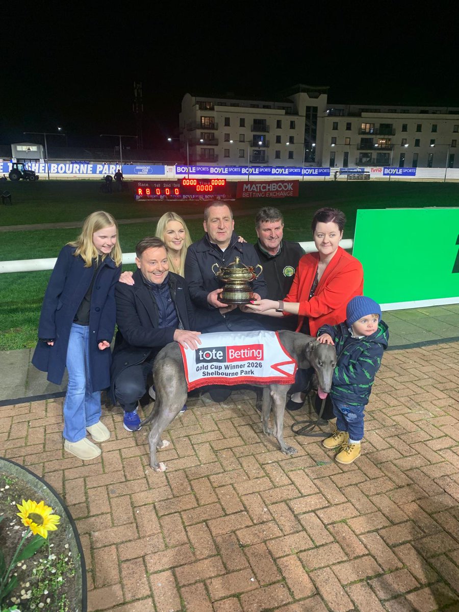 Susan Hennessy tweet media