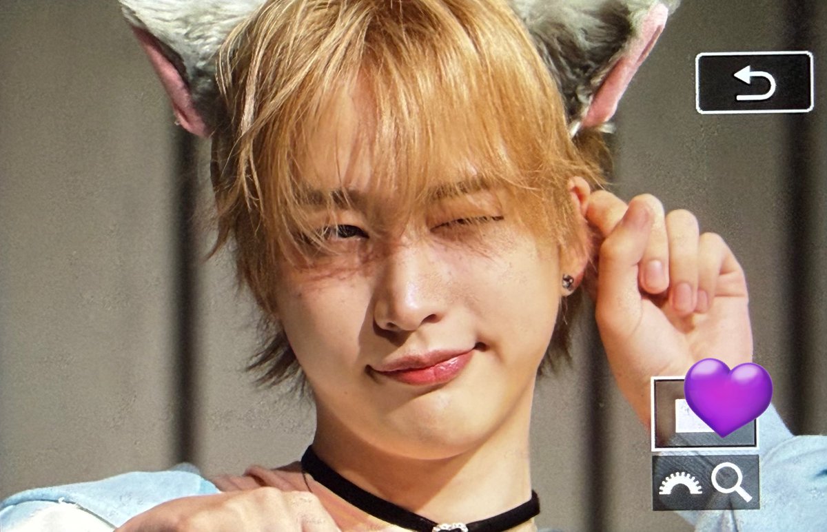 purpledevil99's tweet photo. 260228 pre
냥 ฅ^•ω•^ฅ

#큐큐큐 #QQQ 
#나인 #NINE #OnlyOneOf https://t.co/ENzWyZtrw0