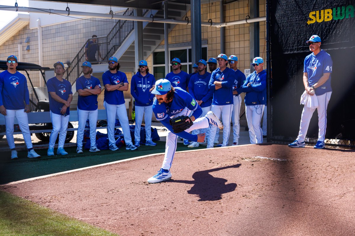 BlueJays's tweet photo. Your first look at Dylan Cease: Toronto Blue Jay 🤩 https://t.co/eor8RZdM1w
