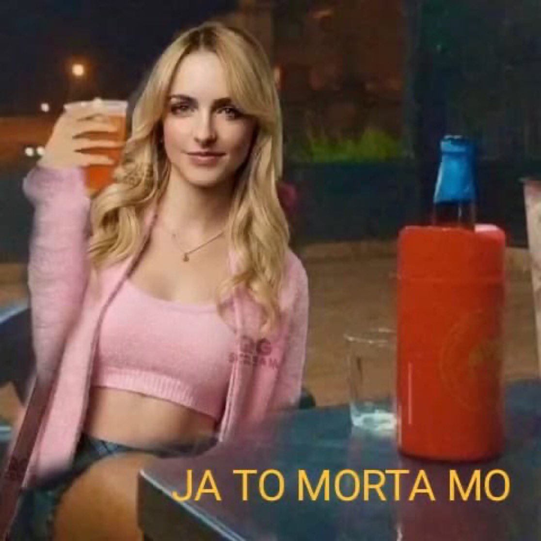 acervoterror's tweet photo. @taylorismo13__ kween https://t.co/VEWxhHRAP2