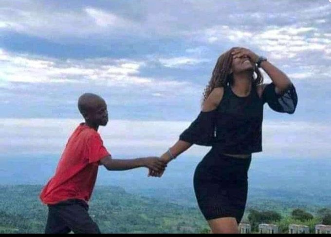 Follow me, don’t be shy. 😂 😂. I promise to engage you.