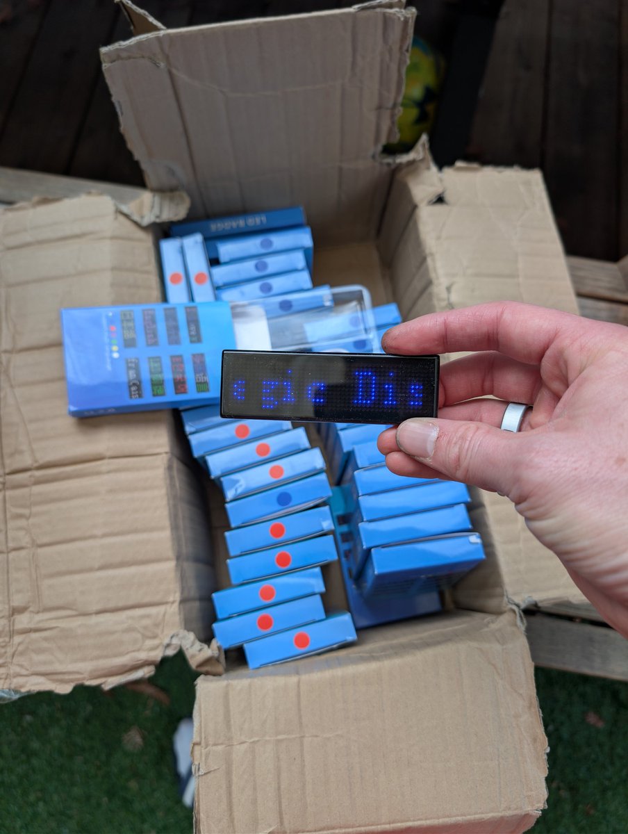 Eric Migicovsky tweet media