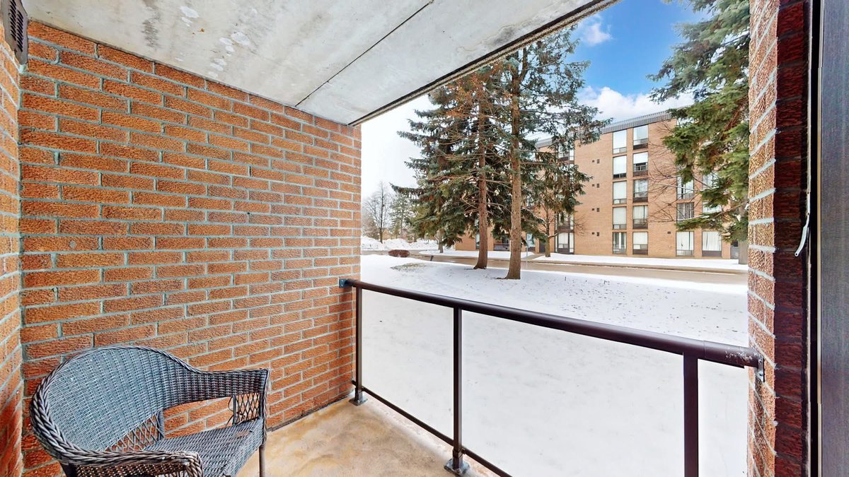 ✨JUST LISTED✨

🏡 Bright 3-Bedroom Condo in the Heart of Pickering
MLS®: E12830324

📍1535 Diefenbaker Crt #109, Pickering
🛏️ 3 Bedrooms
🛁 2 Bathrooms
💎 $539,800
