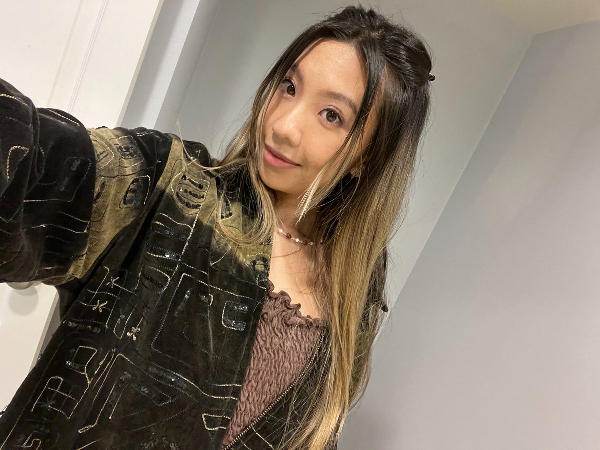 ainsleyacee's tweet photo. You don’t need control. I have it covered. 💫

#PetiteCreator #FlexibleAzn #ContentCreator #WomenWhoInspire #Confidence #Empowerment #FYP #Viral #AinsleyAcee https://t.co/LzHsidm4g1