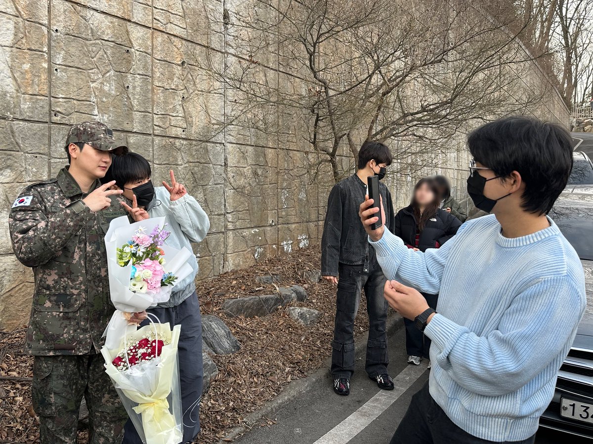 seo_bidan's tweet photo. 우리 루시들 여전해서 너무 좋다 ㅠㅠㅠㅠ https://t.co/lpIeGK8XEX