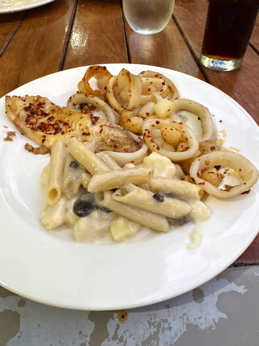 Lieutenant_Eric's tweet photo. Heaven on earth #LTEinMex https://t.co/TyJgQCzkjG