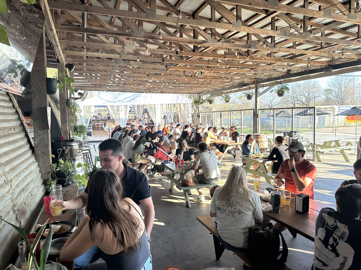 Aaron Chamberlain tweet media