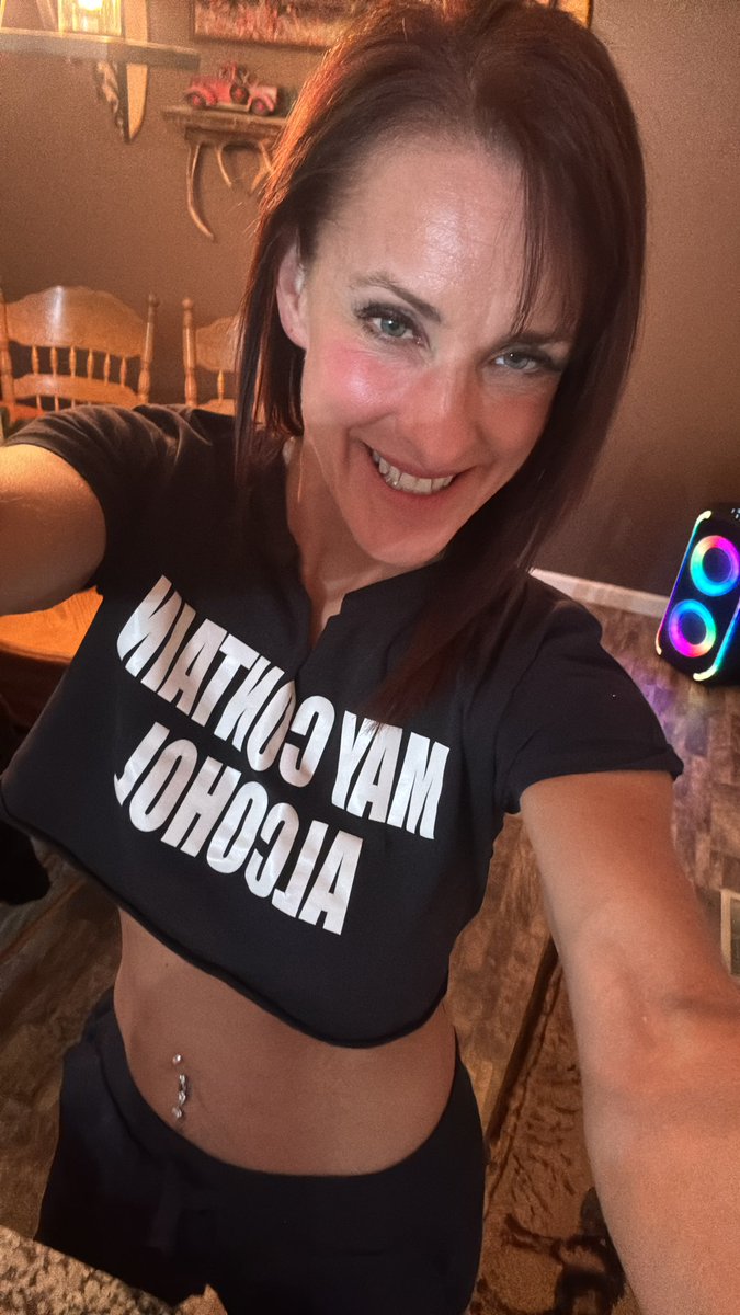 Classybuttsassy23 tweet media