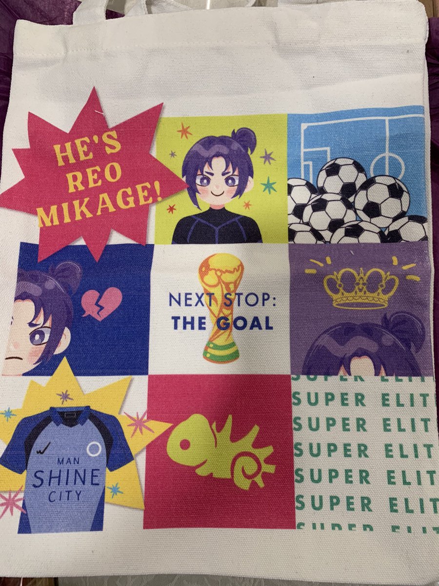 oohmyoongi's tweet photo. I need to get like,,, one of those books with the sticker paper to preserve the Reo stickers cus I have sticker placement commitment issues 😭 https://t.co/AcUtYkeiYz