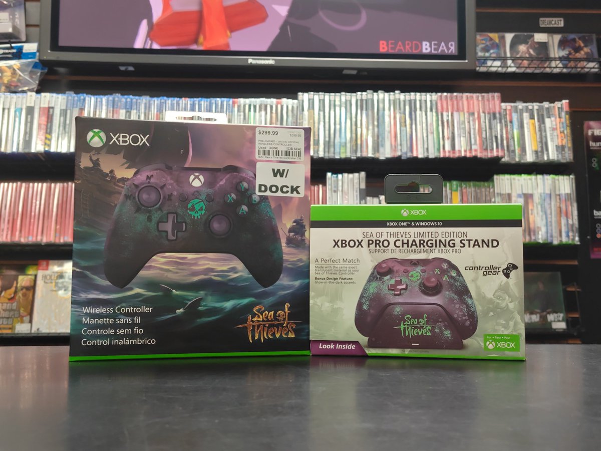 PNTMurf's tweet photo. We’ve got this extremely rare Sea of Thieves controller including dock complete in box. It’s going for $300ish but if anyone local is interested mention this post to get it for $219. https://t.co/QFW6DeazWg