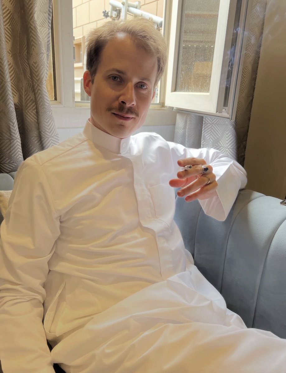 Charls Carroll tweet media