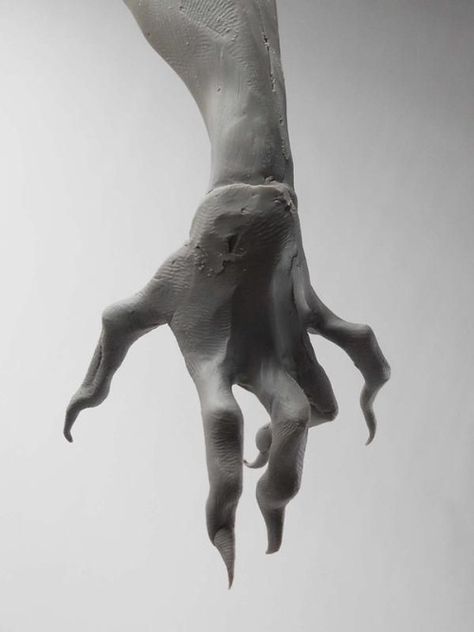 || bread pudding enthusiast || tweet media