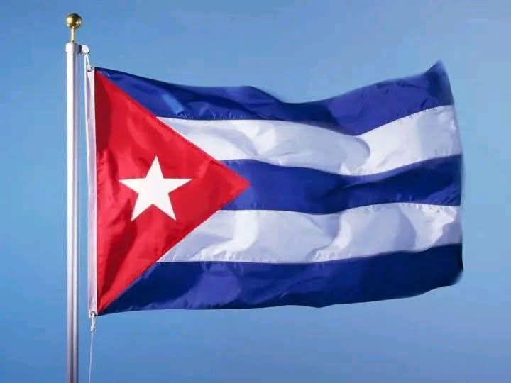 Somos de Patria o Muerte!!
#CubaEstáFirme