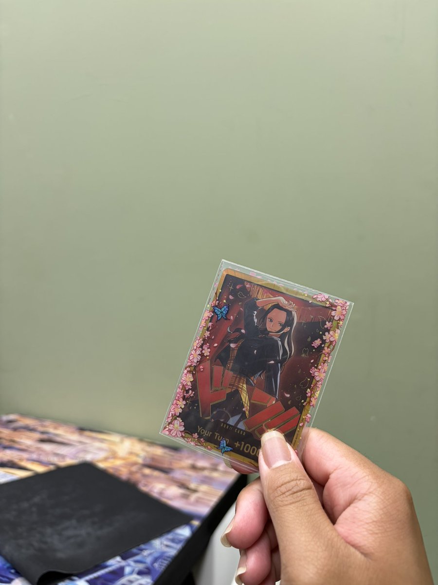 SilentTcg's tweet photo. The only pull that mattered in my box https://t.co/KPM14tSSQr