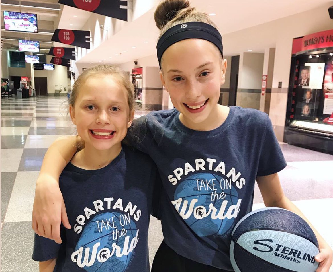 Allison Charbonneau tweet media