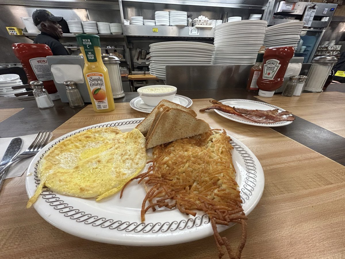 The Orchard Keeper tweet media