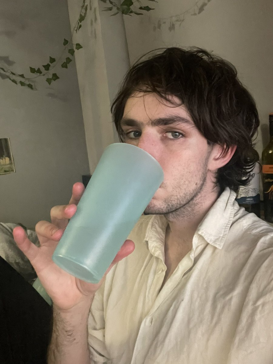 𝐂𝐡𝐞𝐫𝐫𝐲 tweet media