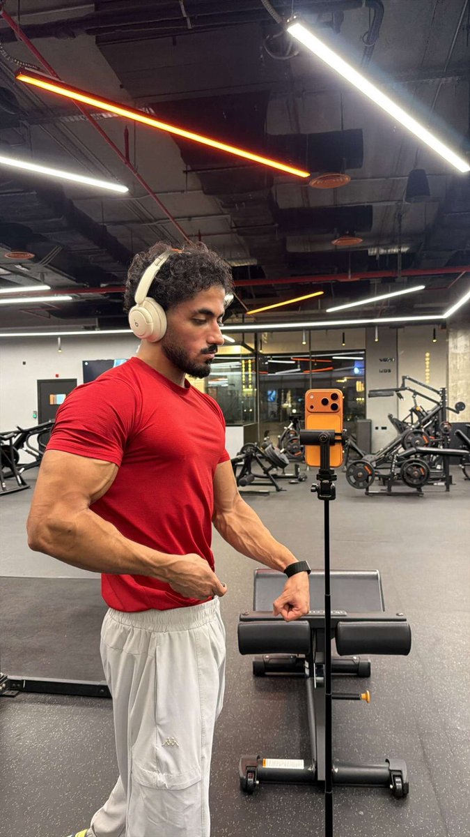 لُؤَيْ tweet media