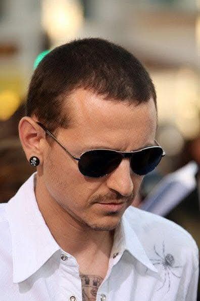 Remembering Chester Bennington tweet media