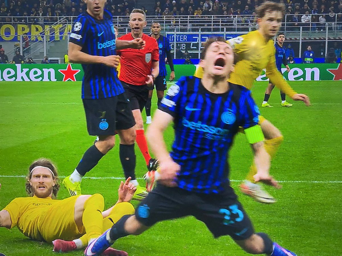 Milan memories tweet media