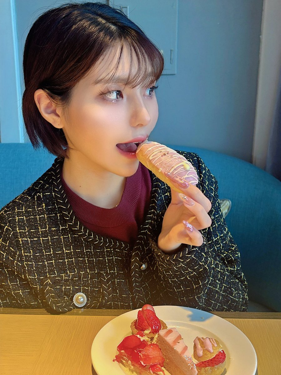 ema_Bijou's tweet photo. そういえば、2月全枠完売でした🥺💕
3月もよろしくお願いします♡

あーー！！！Twitterのアカウント変えるかも🥺🥺🥺 https://t.co/dzSB96LfaD