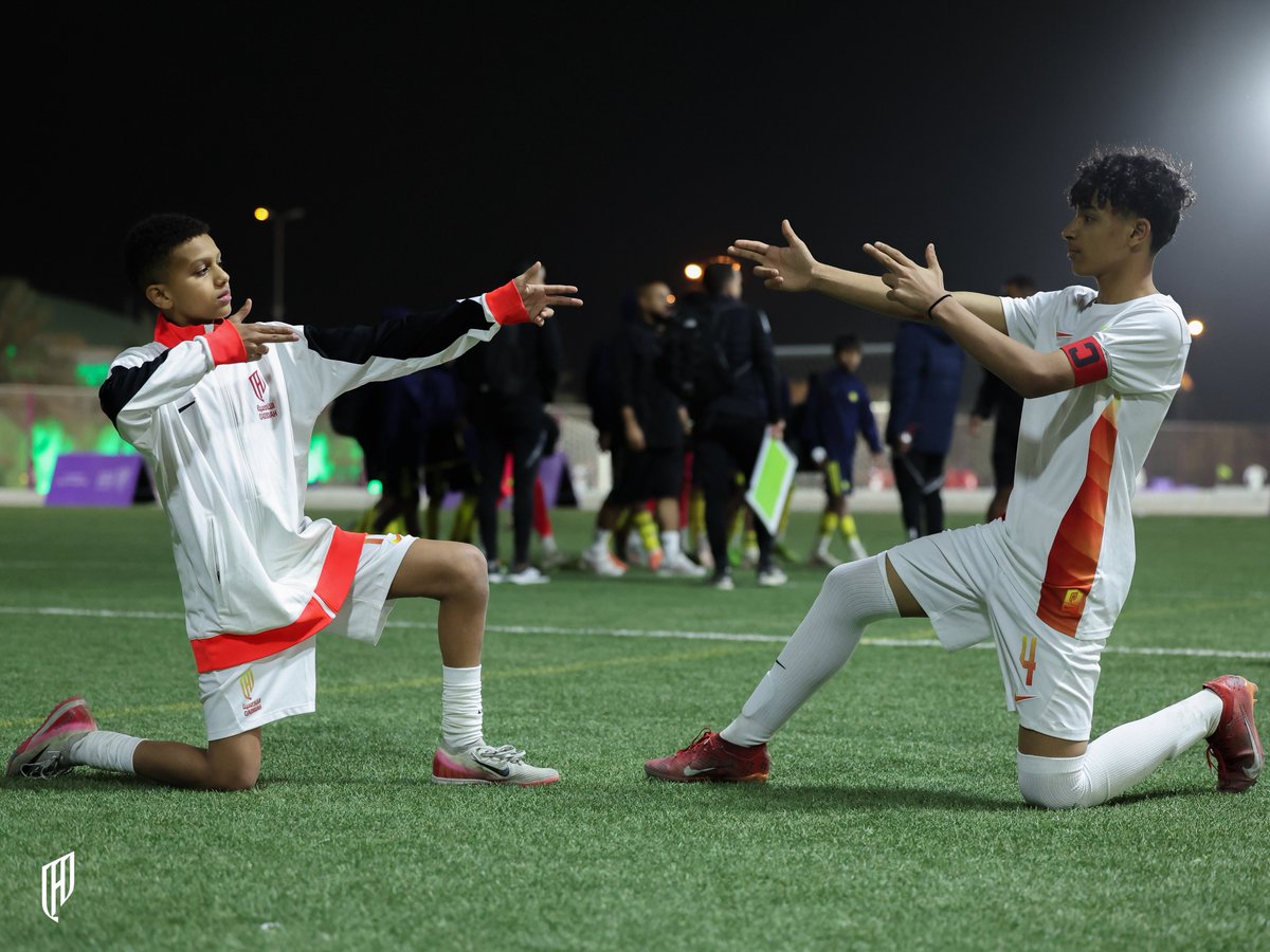 AlqadsiahFuture's tweet photo. بالخمسة .. مواهبنا فايزين قـدام "النصر" 🤩❤️

#القادسية U12 https://t.co/OrburEO5JU