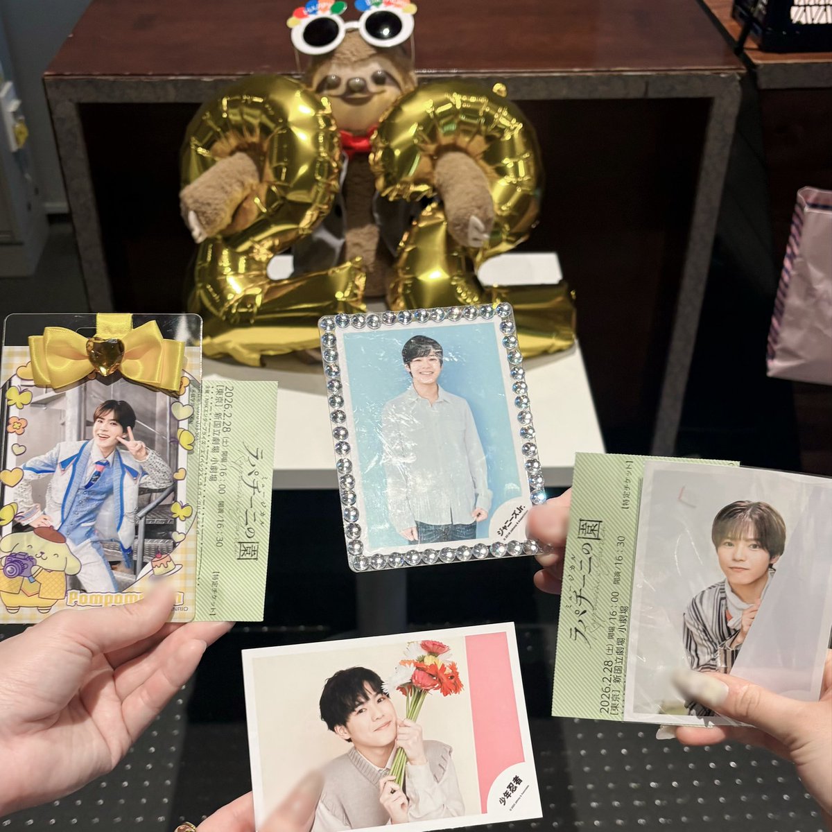 angeltoyondene's tweet photo. 拓実くん星輝くんが一緒にいる空間が私の1番の幸せ空間で、その空間に遭遇できた奇跡🥲
人生で1番おめでとうのメッセージやプレゼントをいただき過去1幸せな誕生日でした🎂皆と仲良くなれたこの出逢いは何より宝物だしこの出逢いをくれた拓実くんと星輝くんのファンになれて幸せだと思った1日でした💫 https://t.co/kXooLtAbXH