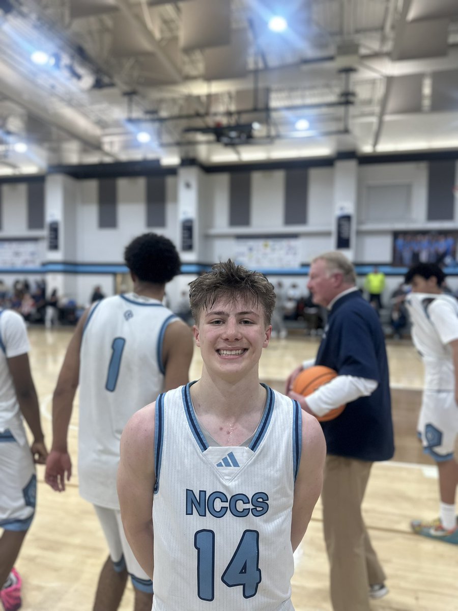HoopSeen tweet media