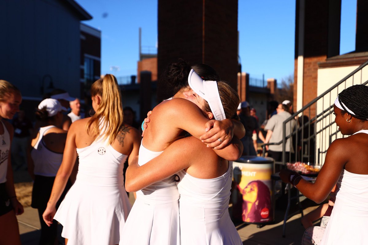 HailStateWT's tweet photo. All smiles after that one 😁 https://t.co/fkUJd4QgeS