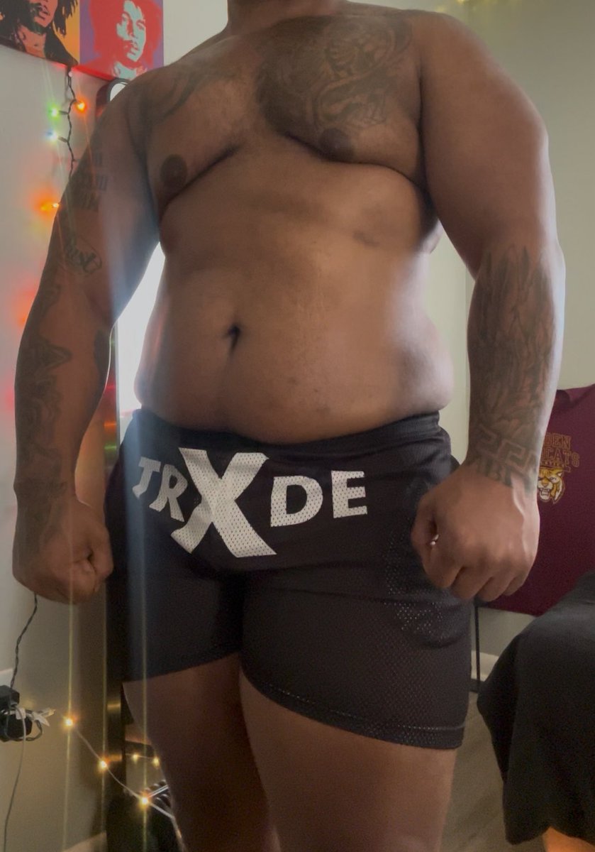 Squeeezzyy tweet media