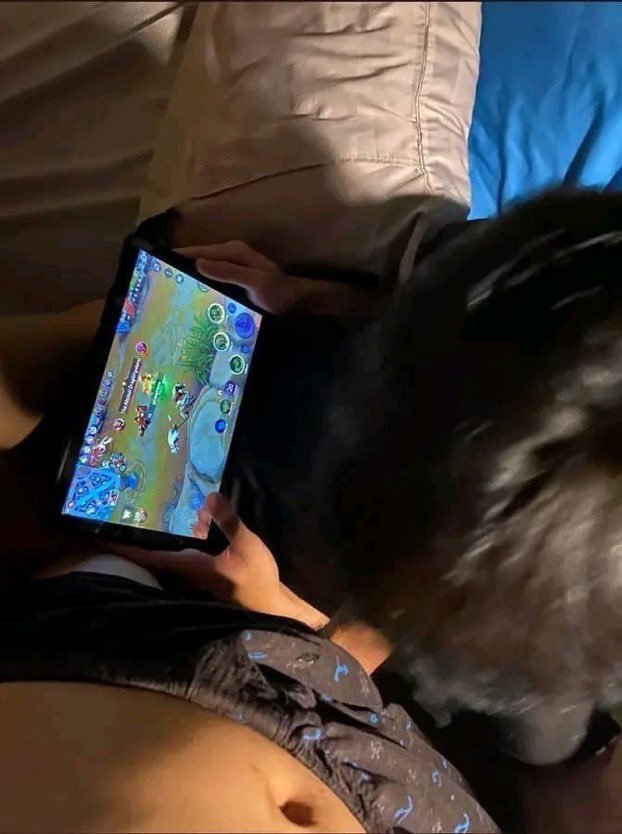 voltei a jogar pokémon unite e tô viciado