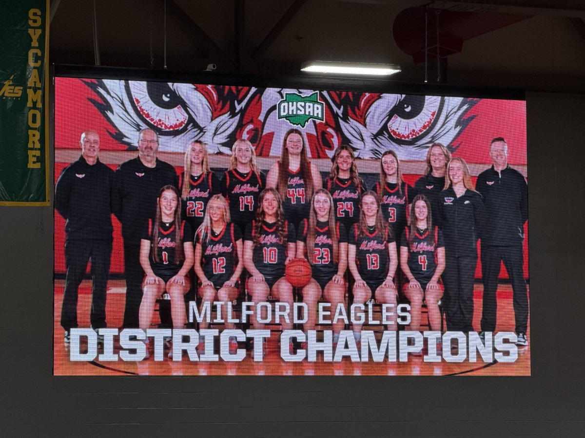 GirlsBkb's tweet photo. For the 1st time in a LONG 32 years, your Milford Eagles are district Champs!!!! https://t.co/ZCfuuPkh6W